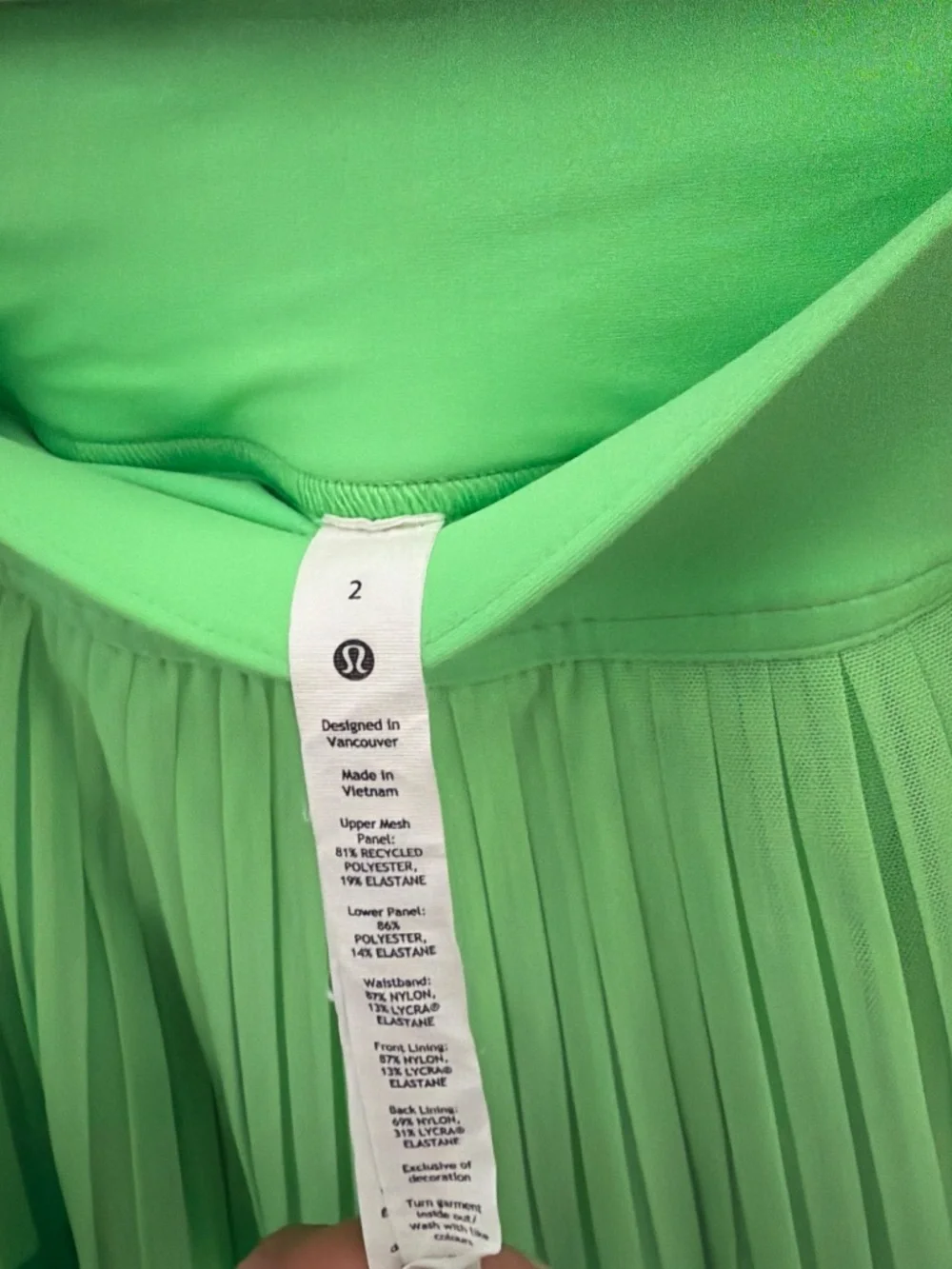 Lululemon pleated skirt - Picture 4 of 4
